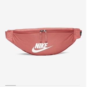 Nike heritage hip pack